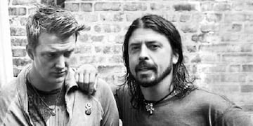 Josh Homme (QOTSA) y Dave Grohl (Foo Fighters)\u002E