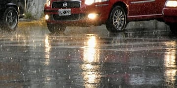 Casi cien milímetros caídos en pocas horas en rosario\u002E (Archivo)