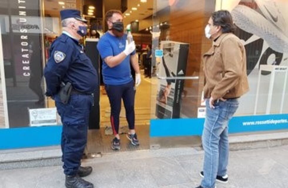 En el centro de Córdoba la primera jornada de flexibilización pasó con normalidad