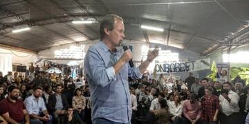 Bordet cerró su campaña en Concordia: \