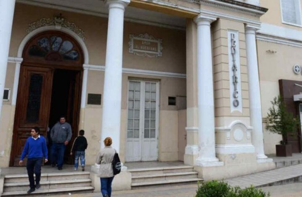 Coronavirus: una enfermera del Pediátrico dio positivo