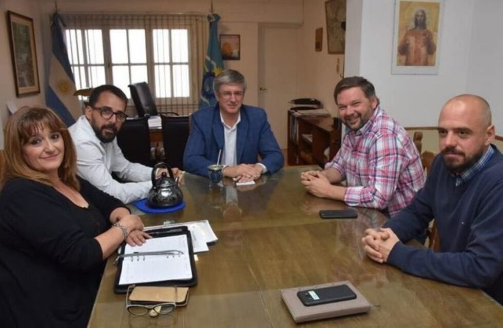 El Intendente se reunió con el Diputado Nacional, Santiago Igón