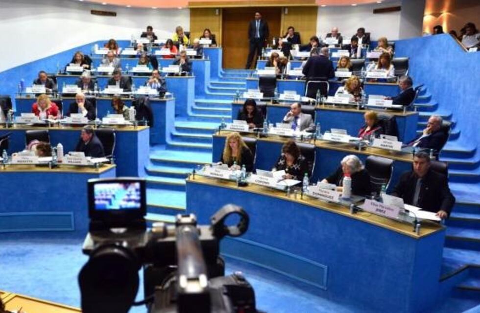 El Gobernador de Río Negro envió el Presupuesto a la Legislatura