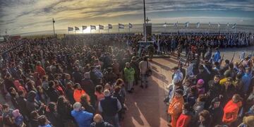 Desfile por el día del veterano y los caídos en Malvinas