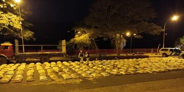 El contrabando fue interceptado por personal de Prefectura Naval Argentina\u002E