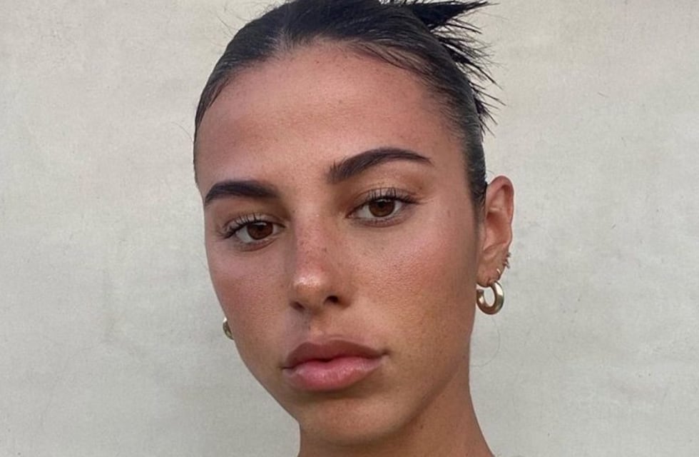 Victoria Villarroel, la asistente de Kylie Jenner, revolucionó Instagram con una foto en bikini y al sol