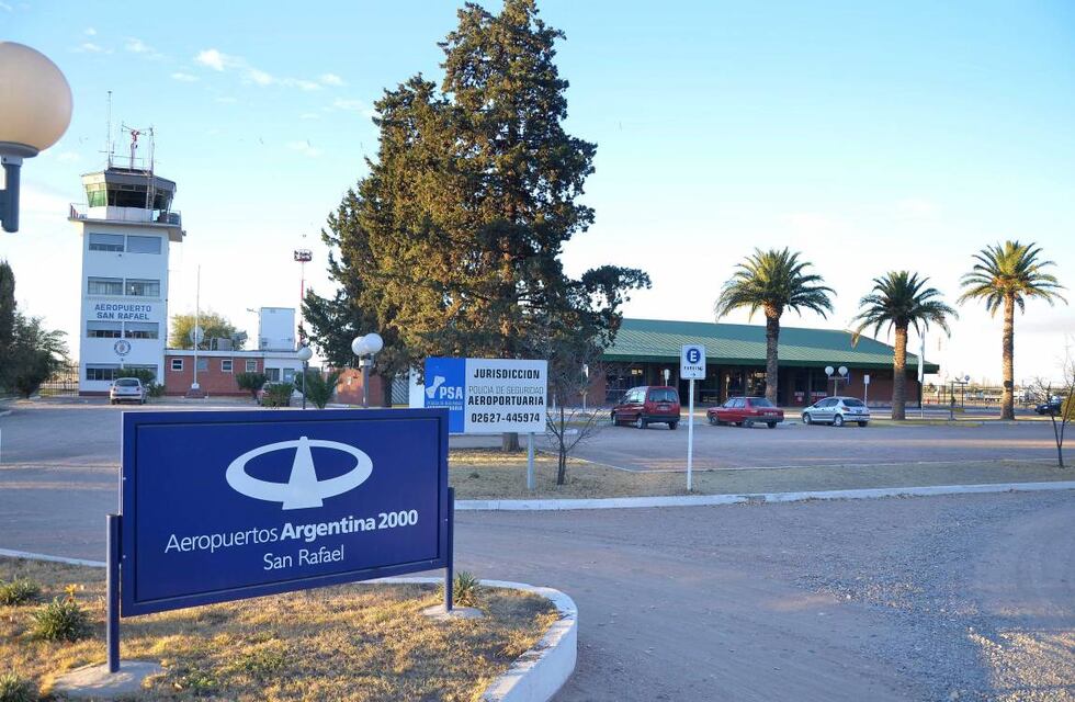 Llaman a licitación para instalar un nuevo sistema de control y balizas en el aeropuerto de San Rafael
