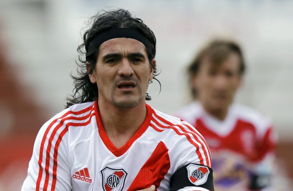 En 1996 el jujeño Ariel Ortega también levantó la Copa Libertadores