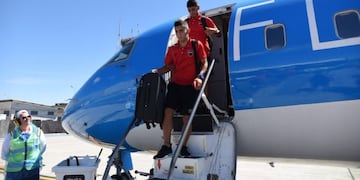 El plantel ya pisó tierra brasileña a la espera del trascendental cotejo\u002E (CANOB)