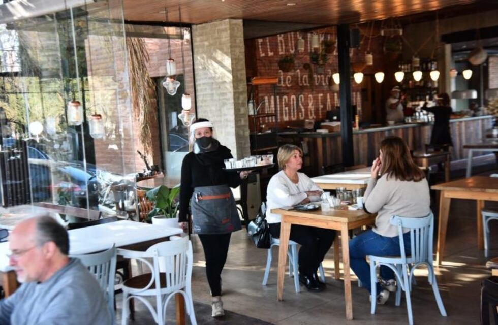 El duro comunicado de gastronómicos de Córdoba: "Están matando a los pocos bares y restaurantes"