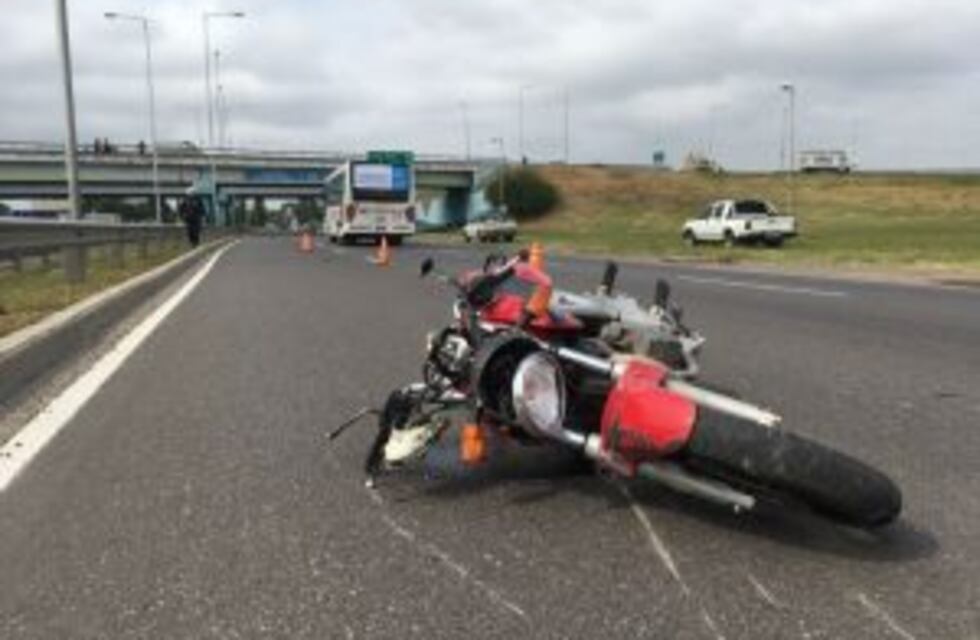 Murió un policía en siniestro vial