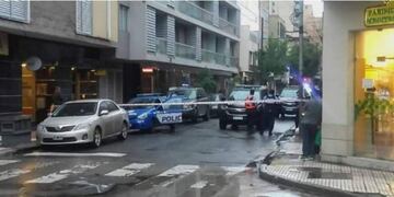 Un huésped del hotel de calle Belgrano 131 dejó un explosivo que debió ser detonado por la Policía\u002E