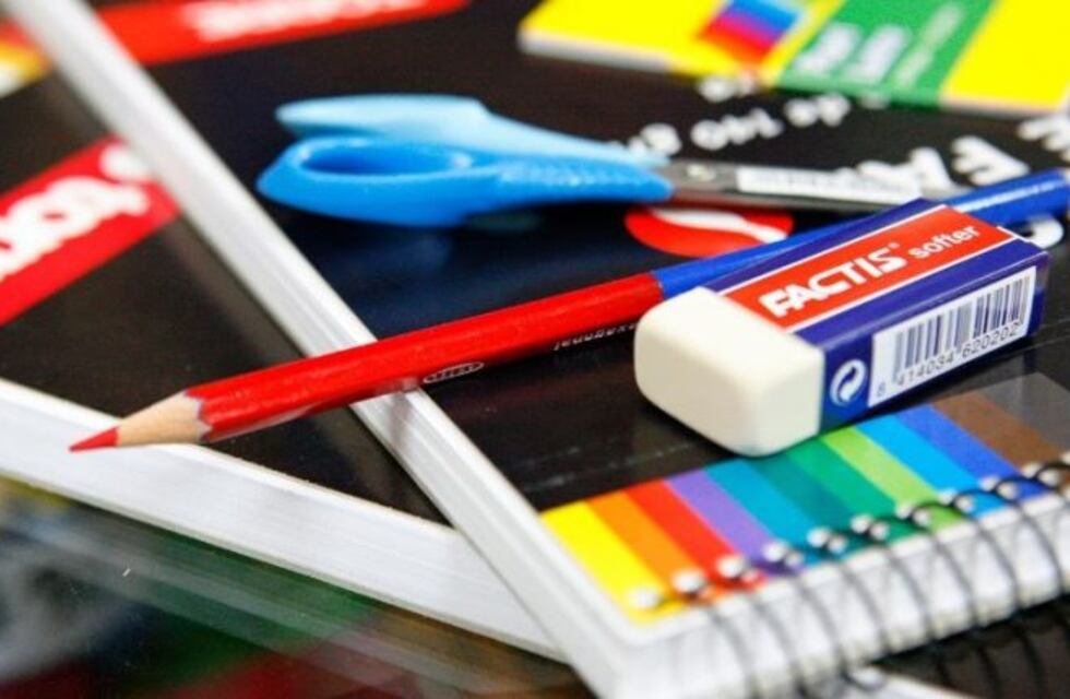 El miércoles comienza la entrega de kits escolares y guardapolvos