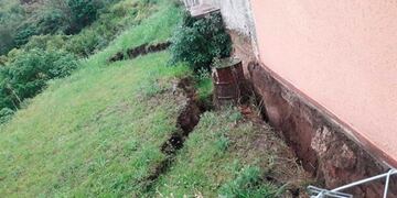 Casa que se desmorona en Paraná\u002E