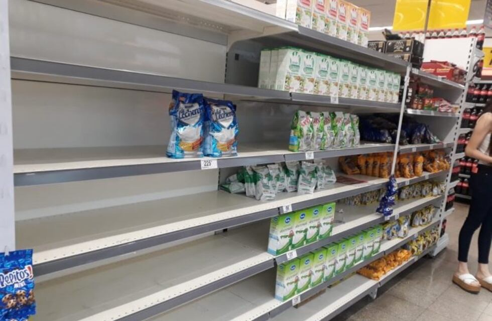 Ante la escasez estacional, habilitarán venta de leche artesanal