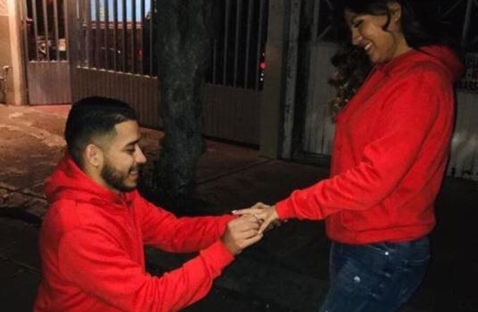 Le propuso matrimonio a su novia en Nochebuena y murió en un accidente en Navidad