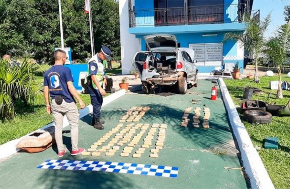 Una pareja fue detenida cuando intentaba ingresar a Gualeguaychú con 30 kilos de marihuana