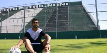 El correntino Emanuel Dening lleva su fútbol a Chipre\u002E