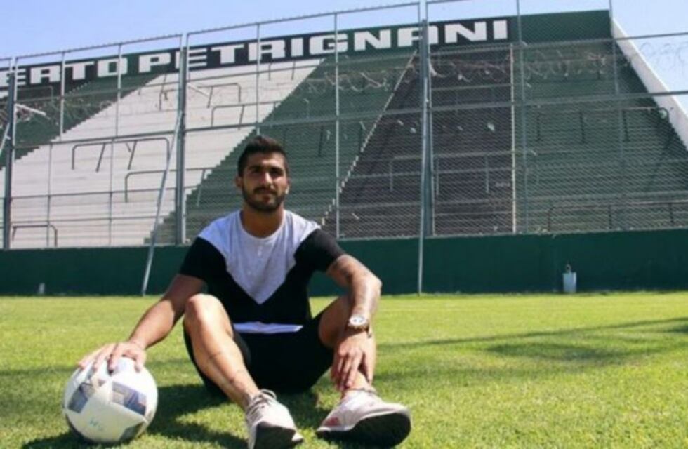 Emanuel Dening seguirá su carrera en Europa