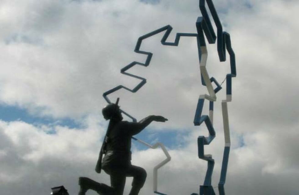 El homenaje a los Héroes de Malvinas incluirá vigilia frente al Monumento
