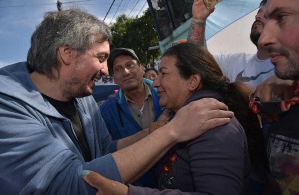 ¿Señal de Cristina? Máximo Kirchner intensifica la campaña en Buenos Aires