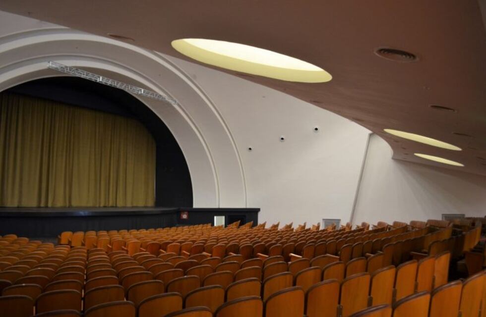 El Cine Teatro Monumental Sierras se inauguraría en marzo de 2019