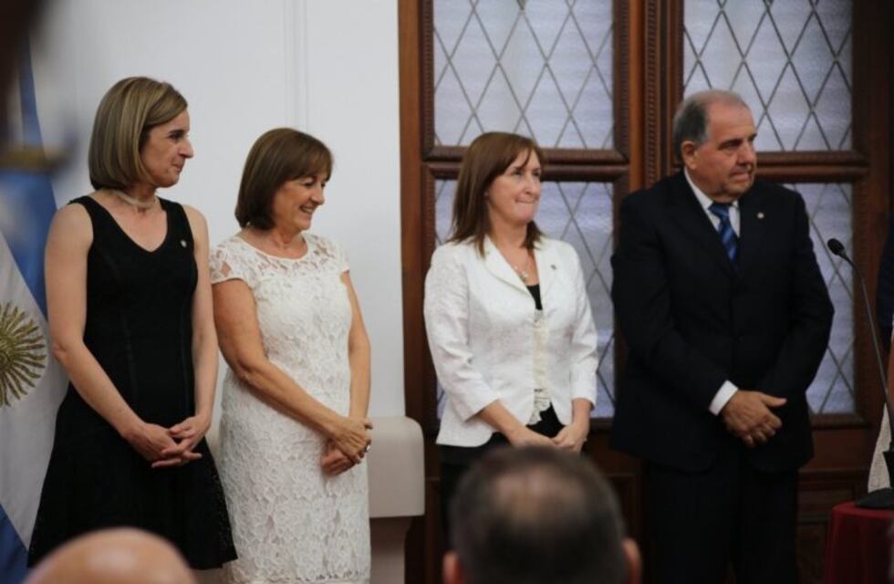 Se concretó el recambio de autoridades en cuatro ministerios del Gobierno de Santa Fe