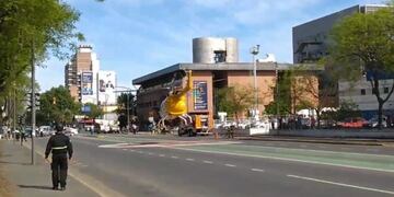 Helicóptero aterriza en Rosario para trasladar al paciente al Heca\u002E (Captura)