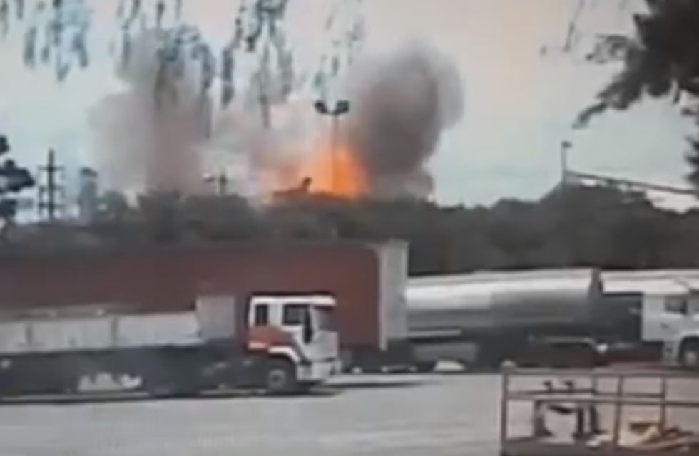 Un video con el momento exacto de la explosión e incendio de Cofco
