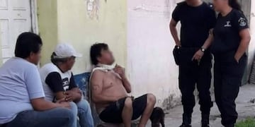 Se fugó del Hospital y estaba con los amigos