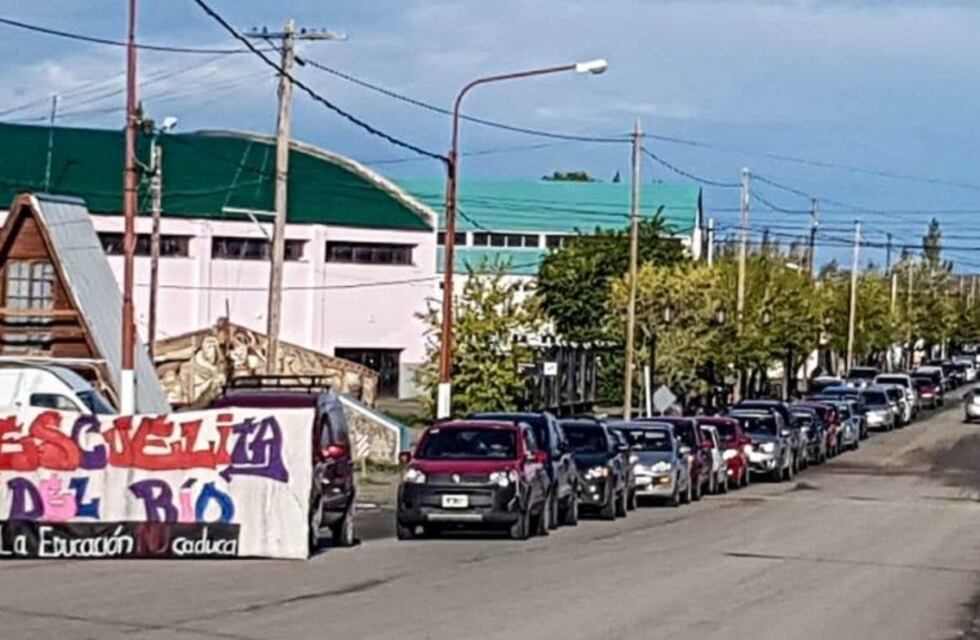 CPE separa a directivos y docente de Escuelita del Río de Piedra Buena