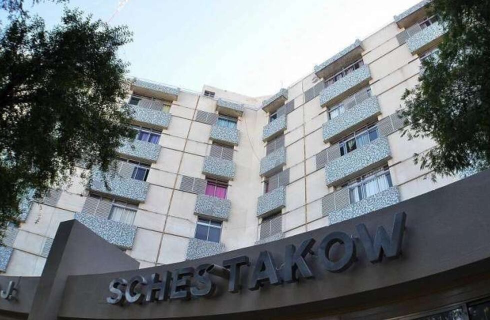Un choque múltiple dejó como saldo un joven de 24 años grave y en terapia intensiva