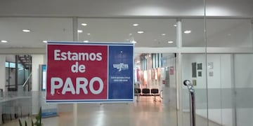 Las oficinas rosarinas amanecieron con las puertas cerradas\u002E (@Belitaonline)