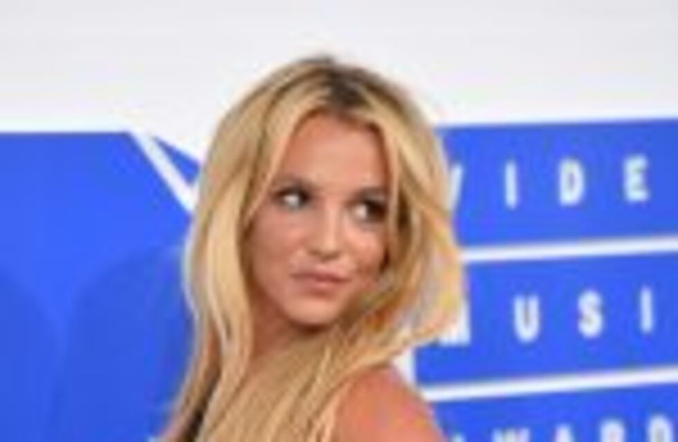 El mal momento de Britney Spears: su sobrina, al borde de la muerte