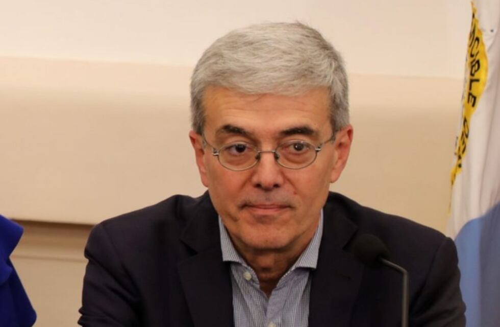 Agosto: "Nos dejan un presupuesto con déficit pero no nos dan herramientas financieras"