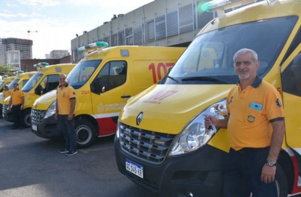 Diez nuevas ambulancias para el servicio del 107