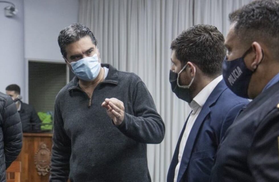 Capitanich instruyó a la cúpula policial con la premisa "el Estado debe ser ejemplo de paz"