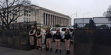 Efectúan un amplio operativo de seguridad tras el debate presidencial