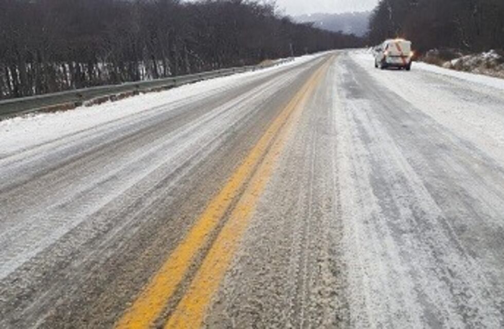 Cortaron la ruta entre Comodoro y Trelew por intensas nevadas