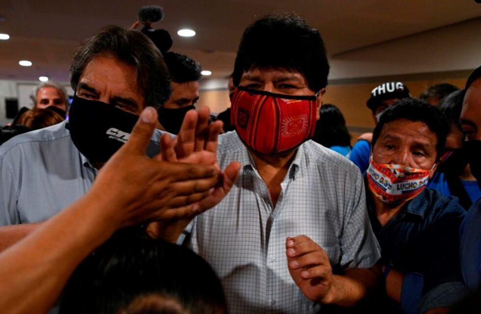Evo Morales celebró las elecciones en Bolivia y confirmó que "tarde o temprano" volverá al país