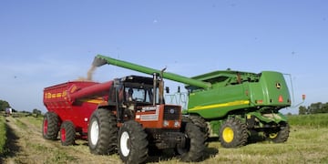 Maquinaria agrícola\u002E