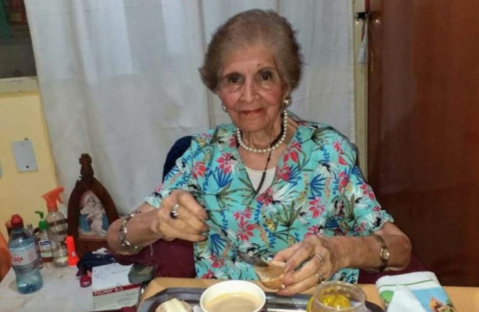 Córdoba: tiene 101 años y recibió el alta tras haber estado internada por coronavirus