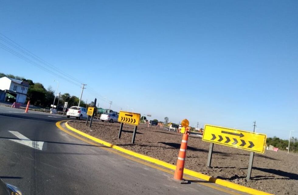 El Ministro Guillermo Dietrich inaugura 20 kilómetros de autovía en la ruta nacional N° 11