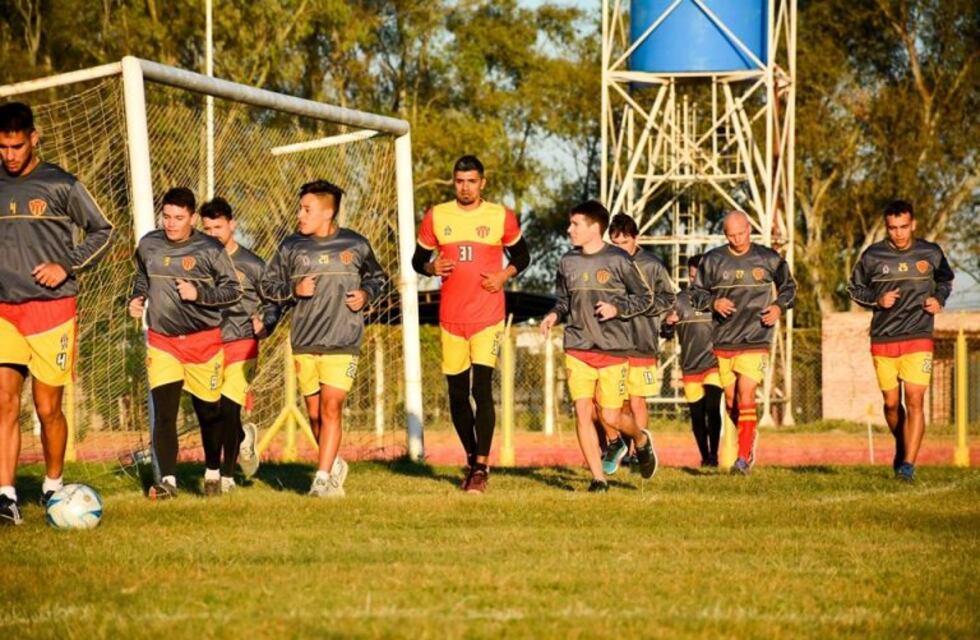 Nueve refuerzos sumó Sarmiento para el enfrentar la temporada