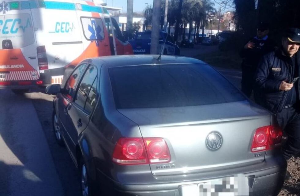 Encontraron a un hombre muerto dentro de su auto en Río Ceballos