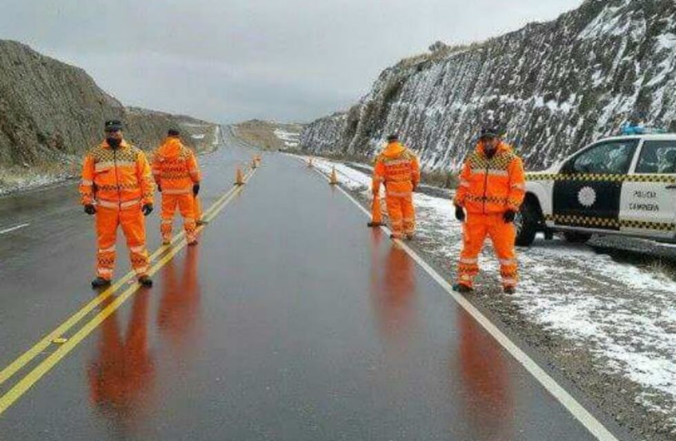 Piden precaución por nevada en las Altas Cumbres