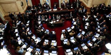 Incidentes en el Senado cuando impidieron el ingreso al recinto de diputadas a favor del aborto legal\u002E