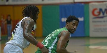 Jerome Meyinsse es uno de los mejores jugadores de Atenas en la temporada\u002E