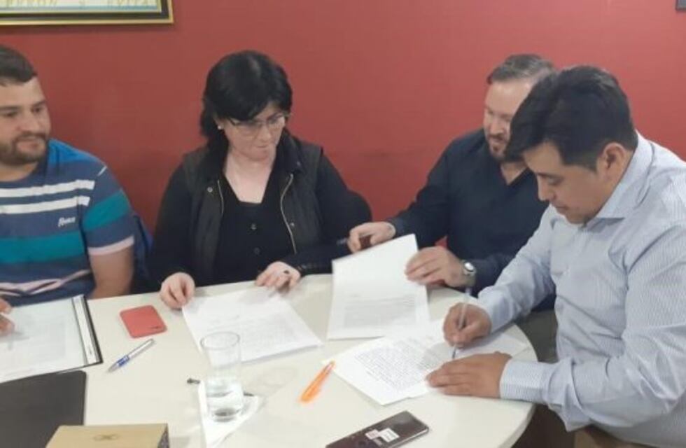 ATE seccional Tolhuin logra un aumento en la ayuda escolar