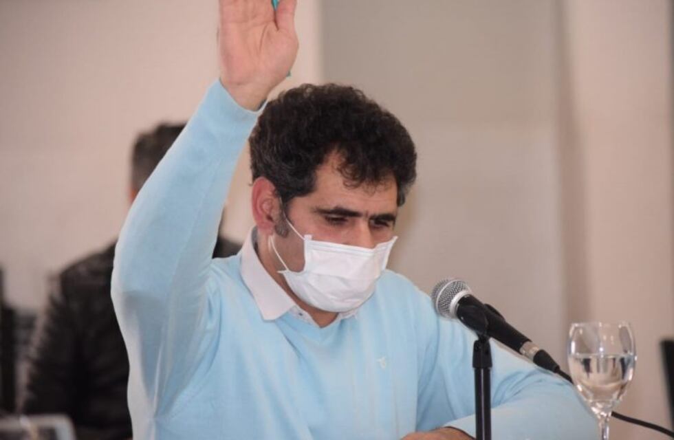 Concejales de Caleta Olivia convocan a plenario de urgencia